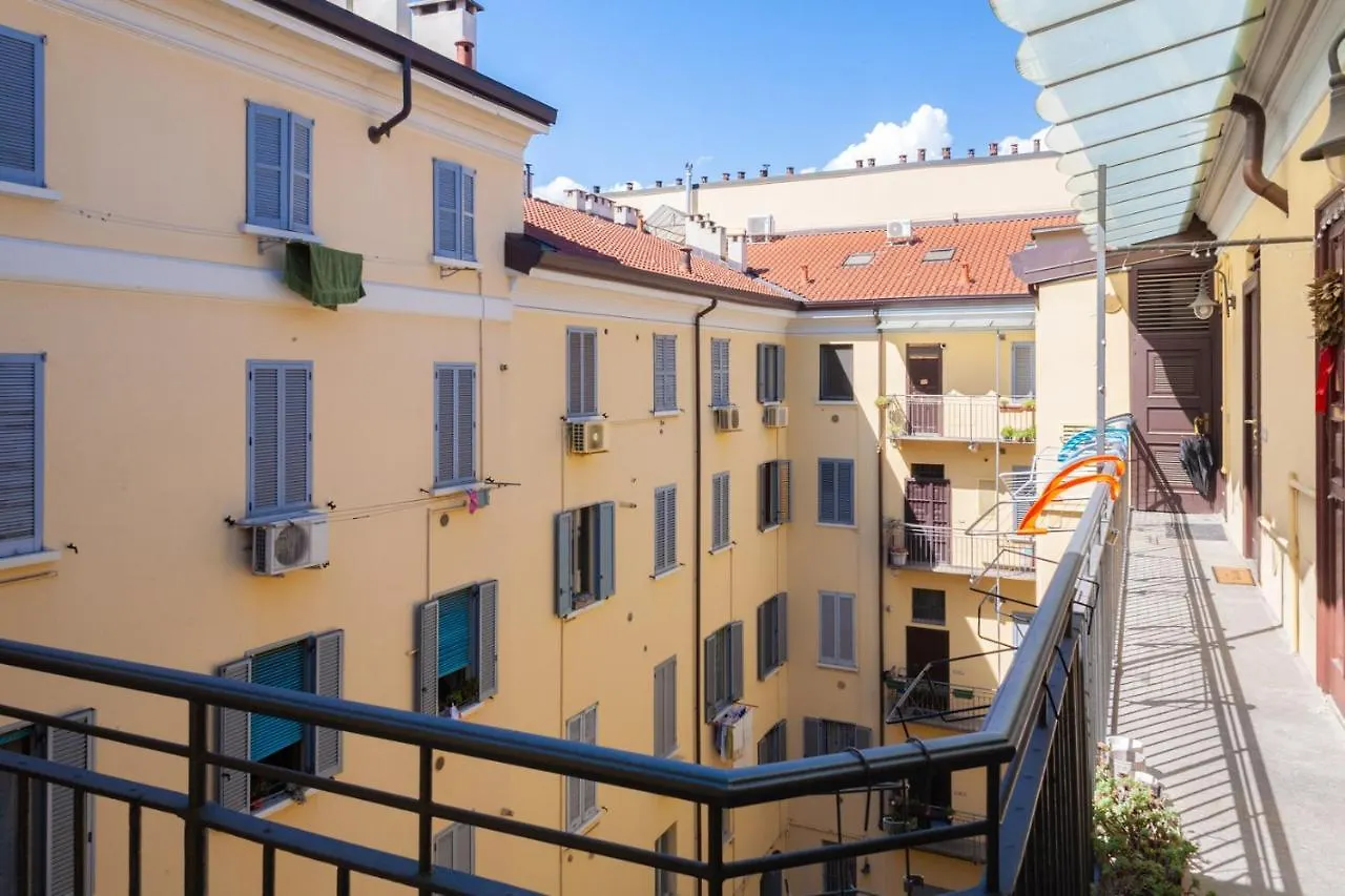 Appartamento Casati, 2 - Glamour in citta' tra shopping e vita notturna Milano Italia
